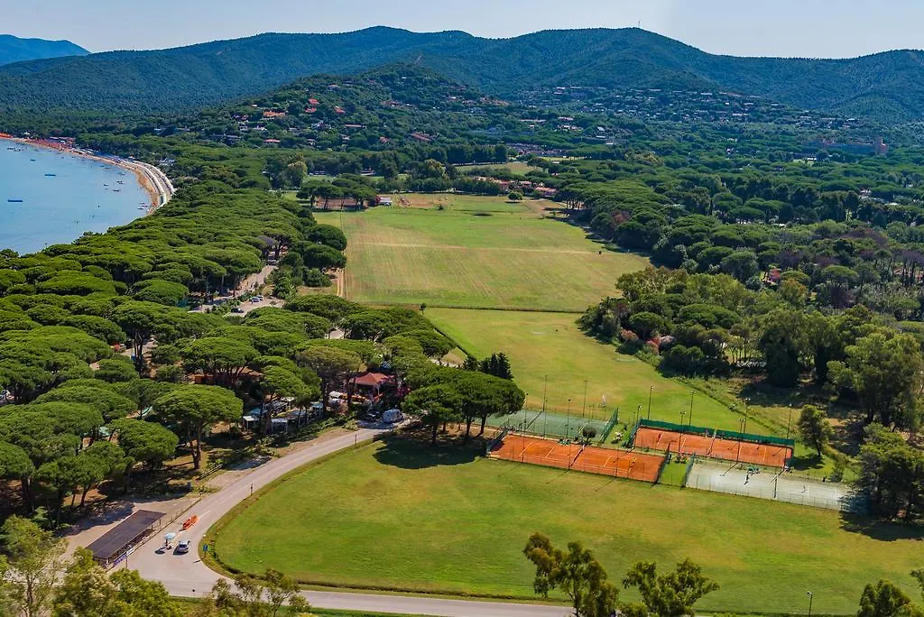 Hotel La Bussola - Beach&Golf Punta Ala 4*,